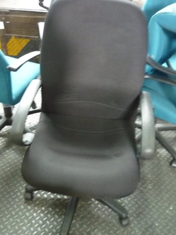 Used Office Chair-Tatina Black High Back Office Chair with handle
