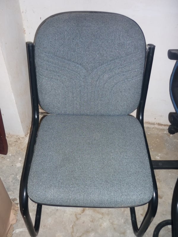 Used Office Chair-Steel Leg Visitor Chair