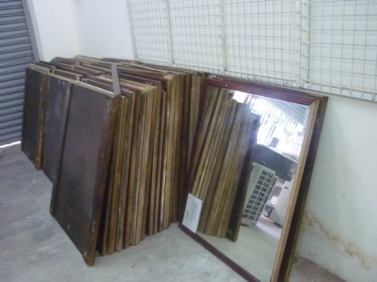 Used Hotel Wooden Frame Mirror